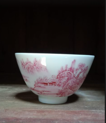 Red Haind Painted Jingdezhen Cup